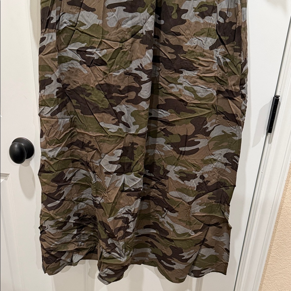 Floral Embroidered Camo Maxi Dress - Picture 6 of 6